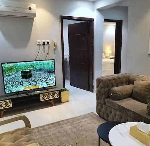 Alkhuzama Apartment